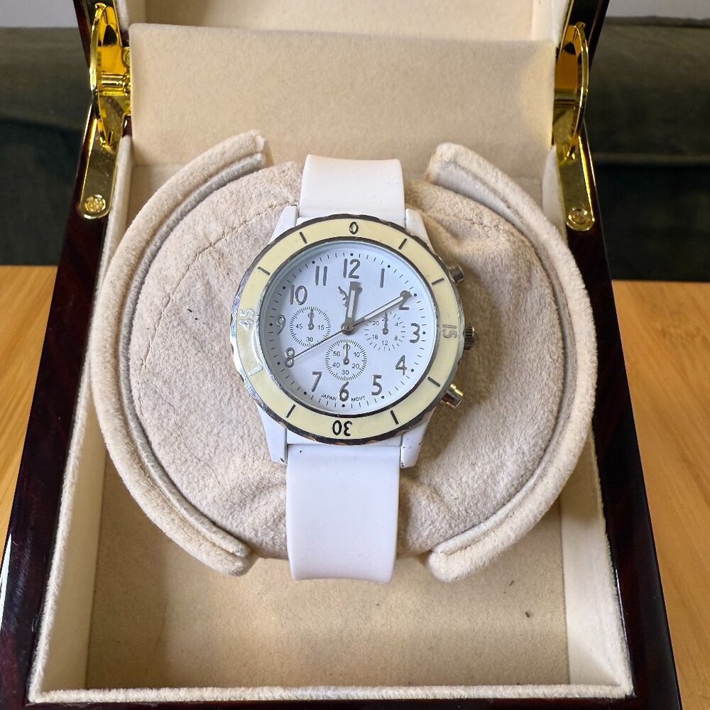 American Eagle All White Chronograph Dive Watch 14633-107, 37mm